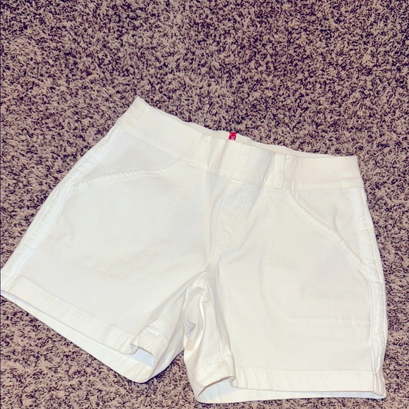 SPANX SIZE S WHITE STRETCH TWILL SHORTS - Picture 1 of 10
